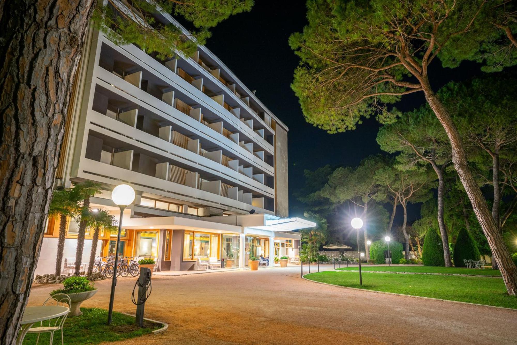 مونتيجروتو تيرمي Hotel Terme Delle Nazioni المظهر الخارجي الصورة